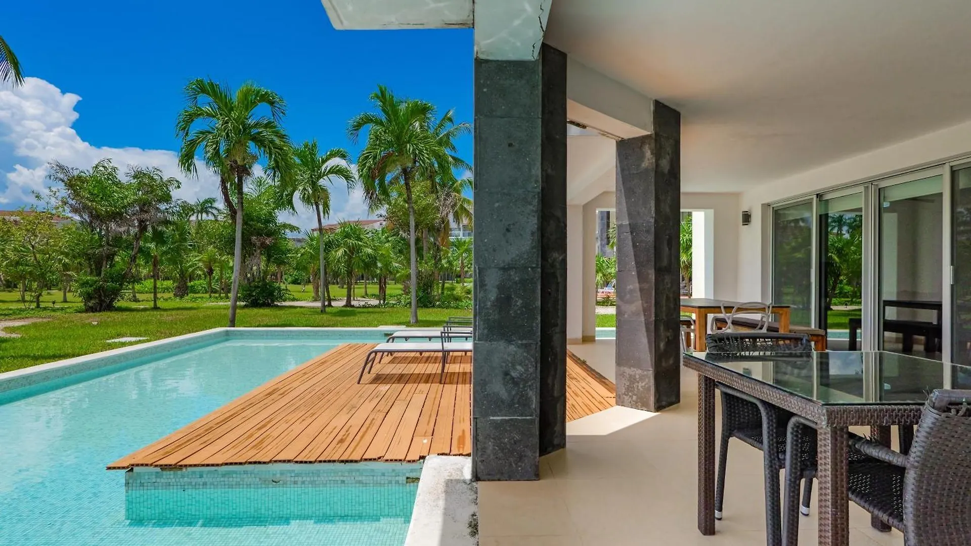 Seaside Serenity Retreat At Mareazul Norte 신데 델 카르멘 아파트