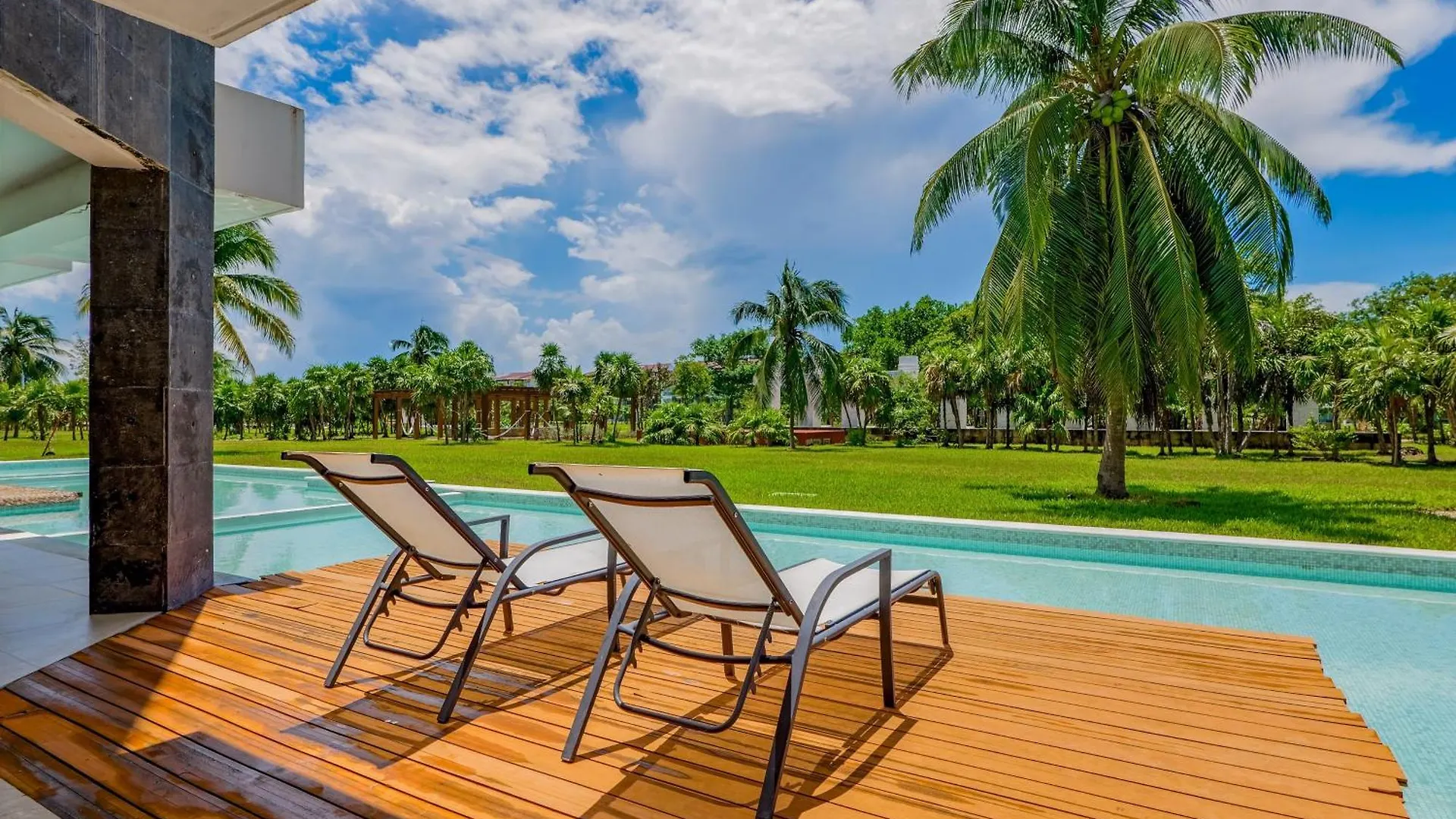 Seaside Serenity Retreat At Mareazul Norte 普拉亚卡门 0*,