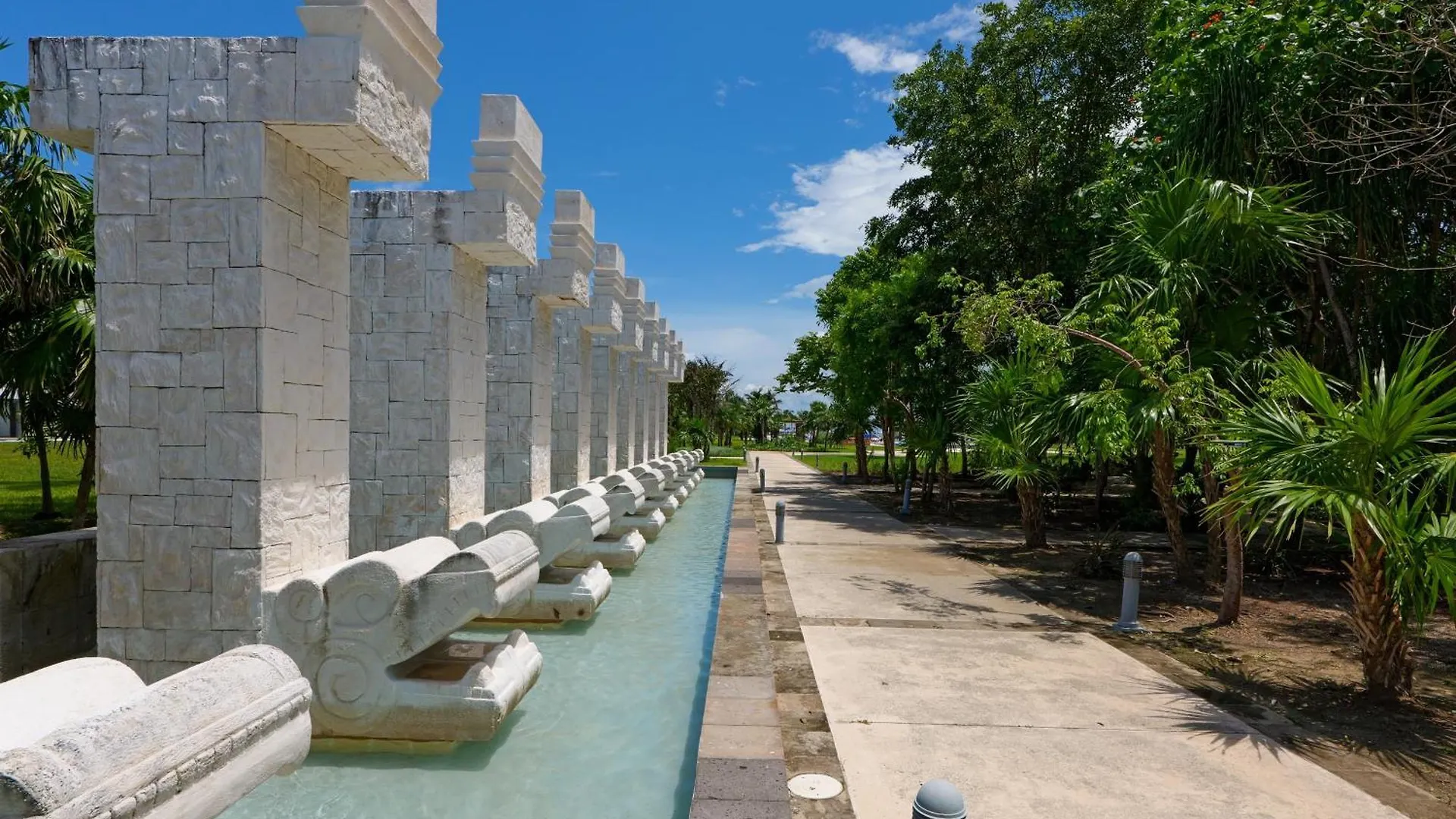 Seaside Serenity Retreat At Mareazul Norte 普拉亚卡门 0*,  墨西哥