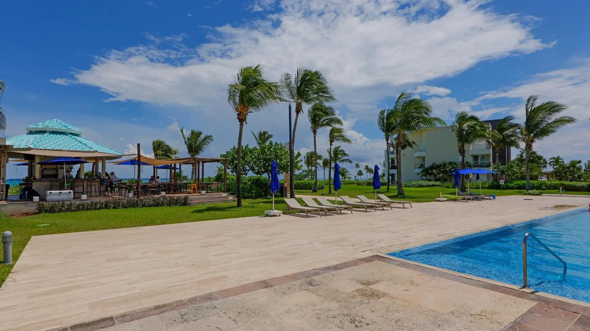 Seaside Serenity Retreat At Mareazul Norte 普拉亚卡门 公寓